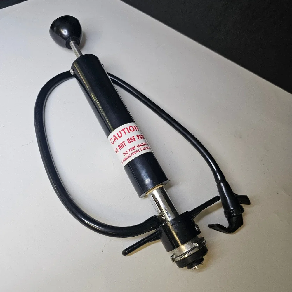 Johnson Enterprises Inc Beer Keg Party Pump Black Hand Tap 3/16 ID Hose NEW
